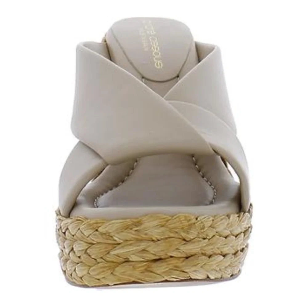 NEW André Assous Opal Leather Wedge Sandals in Tan Sz. 10